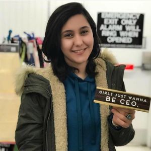 Meet your Posher, Gulsun